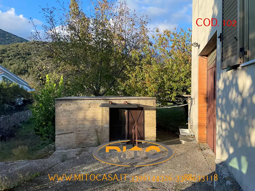 Immagine 7 di Casa indipendente in vendita  a Telese Terme