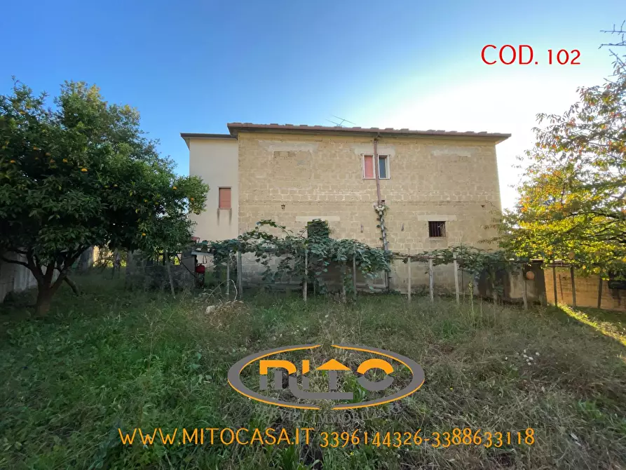 Immagine 11 di Casa indipendente in vendita  a Telese Terme