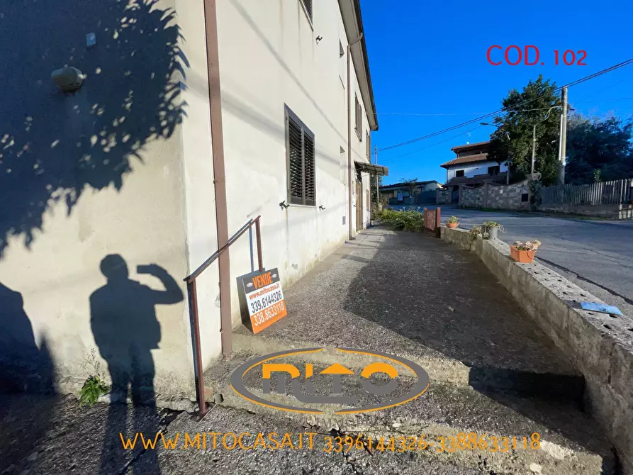 Immagine 13 di Casa indipendente in vendita  a Telese Terme