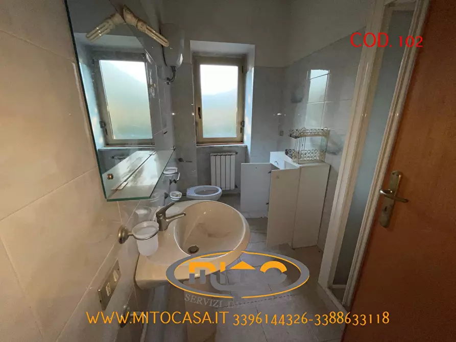 Immagine 23 di Casa indipendente in vendita  a Telese Terme