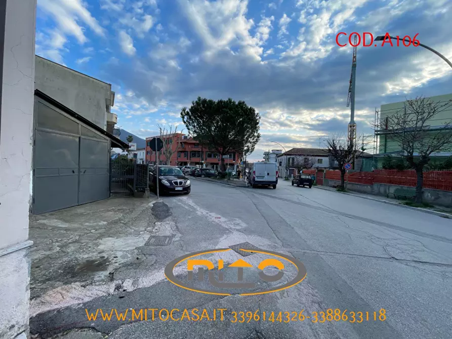 Immagine 10 di Locale commerciale in affitto  in TELESE VIA CRISTOFORO COLOMBO a Castelvenere