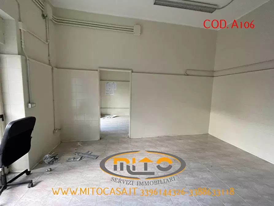 Immagine 15 di Locale commerciale in affitto  in TELESE VIA CRISTOFORO COLOMBO a Castelvenere