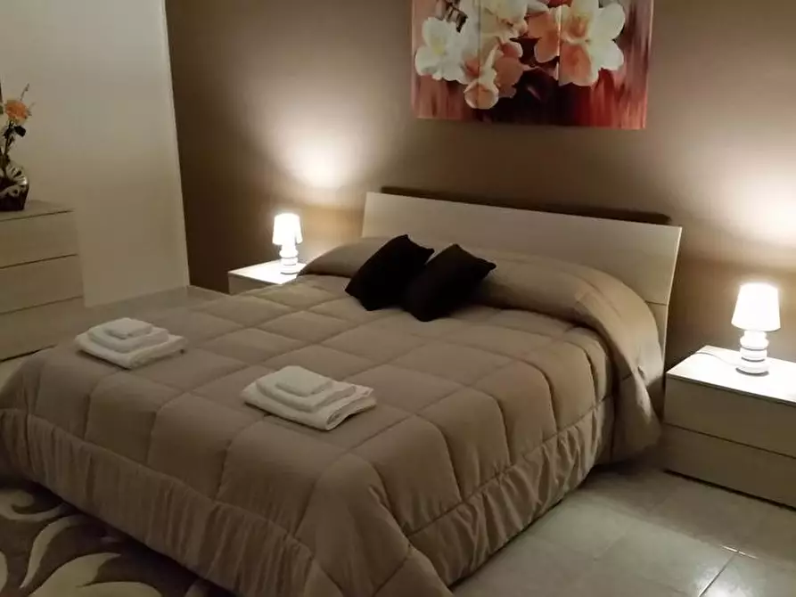 Immagine 9 di Appartamento in affitto  in via aurispa 132 a Noto