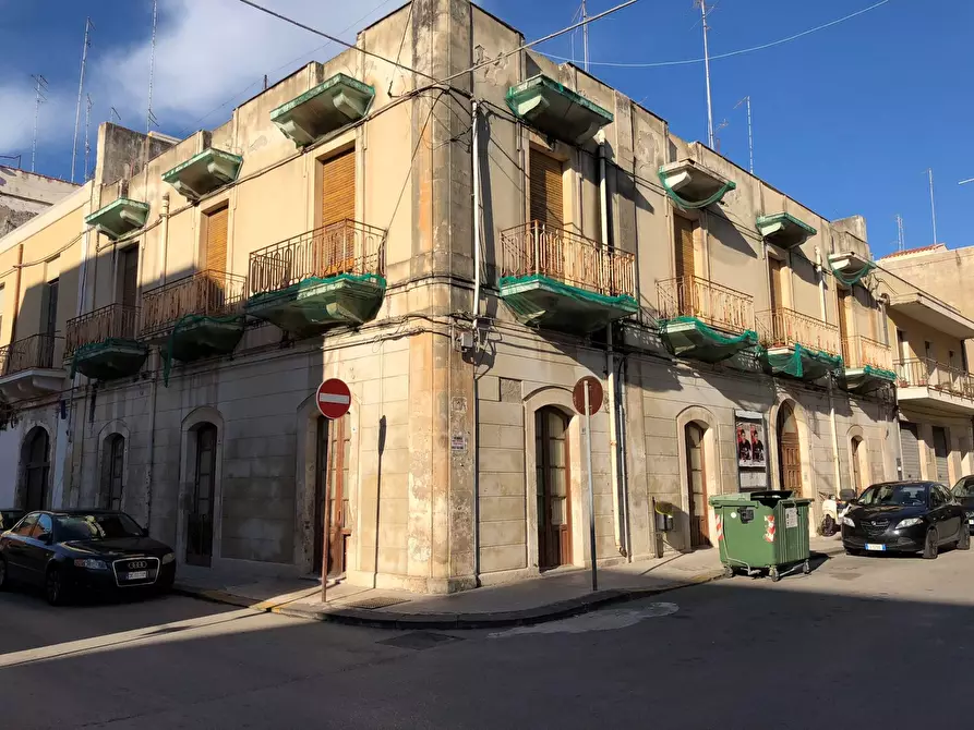 Immagine 1 di Palazzo in vendita  in via Ierone II a Siracusa