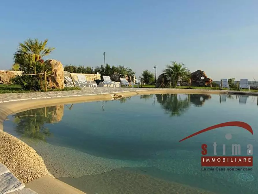 Immagine 1 di Villa in vendita  in strada per canicattini a Siracusa