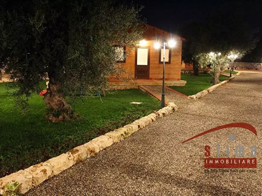 Immagine 15 di Villa in vendita  in strada per canicattini a Siracusa