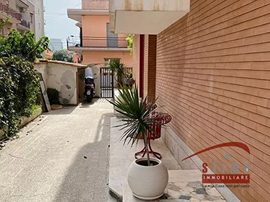 Immagine 3 di Appartamento in vendita  in montorsoli a Siracusa