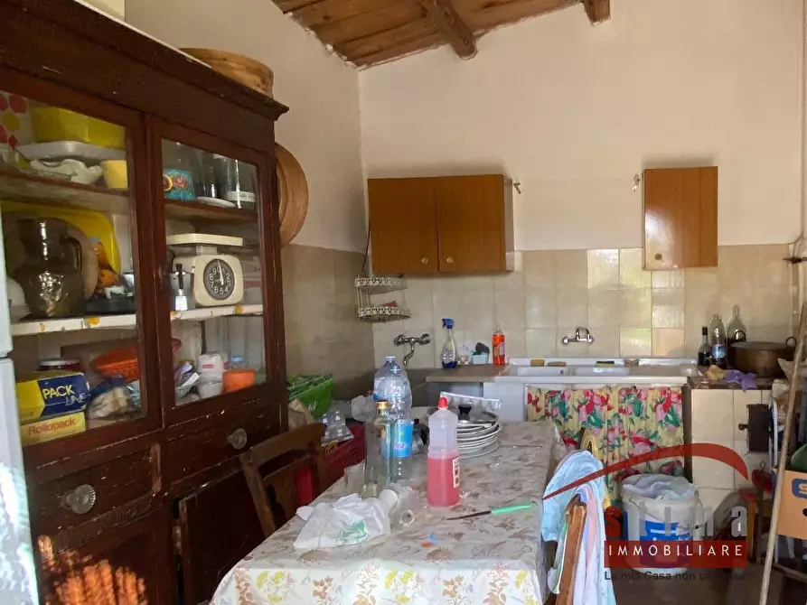 Immagine 17 di Rustico / casale in vendita  a Cassaro