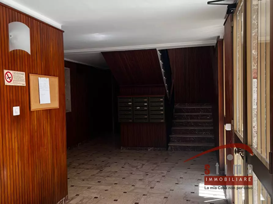 Immagine 11 di Appartamento in vendita  in via Augusta a Siracusa