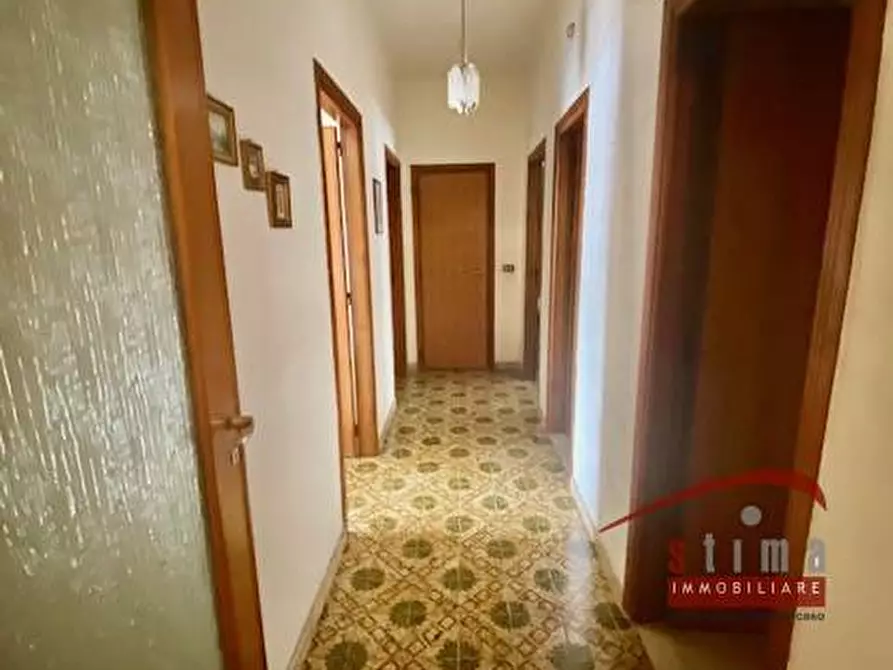 Immagine 5 di Appartamento in vendita  in damone a Siracusa