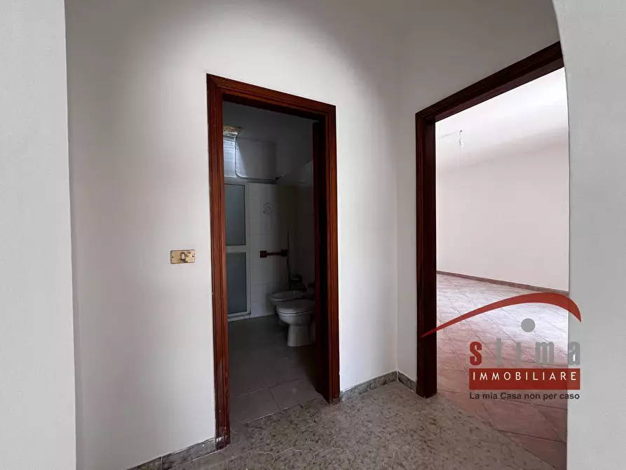 Immagine 8 di Box auto in vendita  in radice 7 a Siracusa