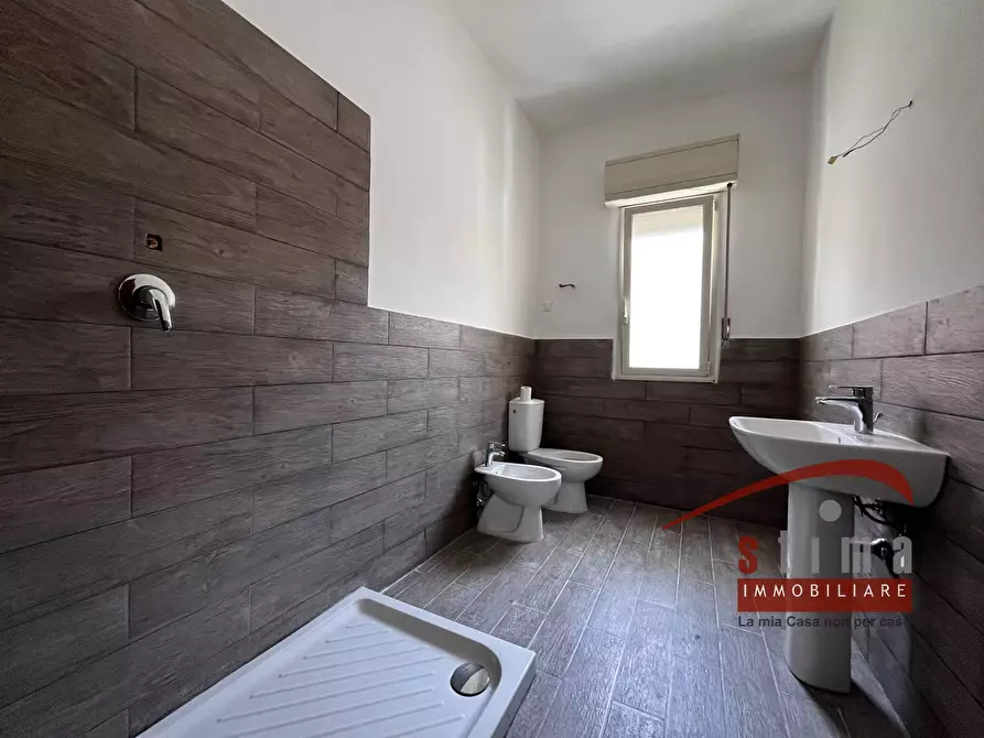 Immagine 4 di Box auto in vendita  in radice 7 a Siracusa