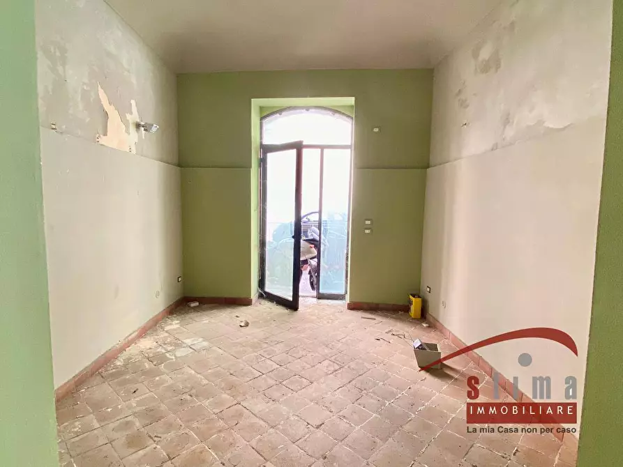 Immagine 3 di Locale commerciale in vendita  in via della giudecca 53 a Siracusa