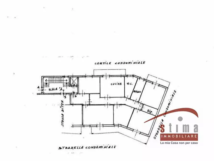 Immagine 27 di Appartamento in vendita  in via filisto a Siracusa