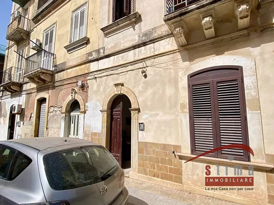 Immagine 1 di Appartamento in vendita  in Via Bainsizza a Siracusa