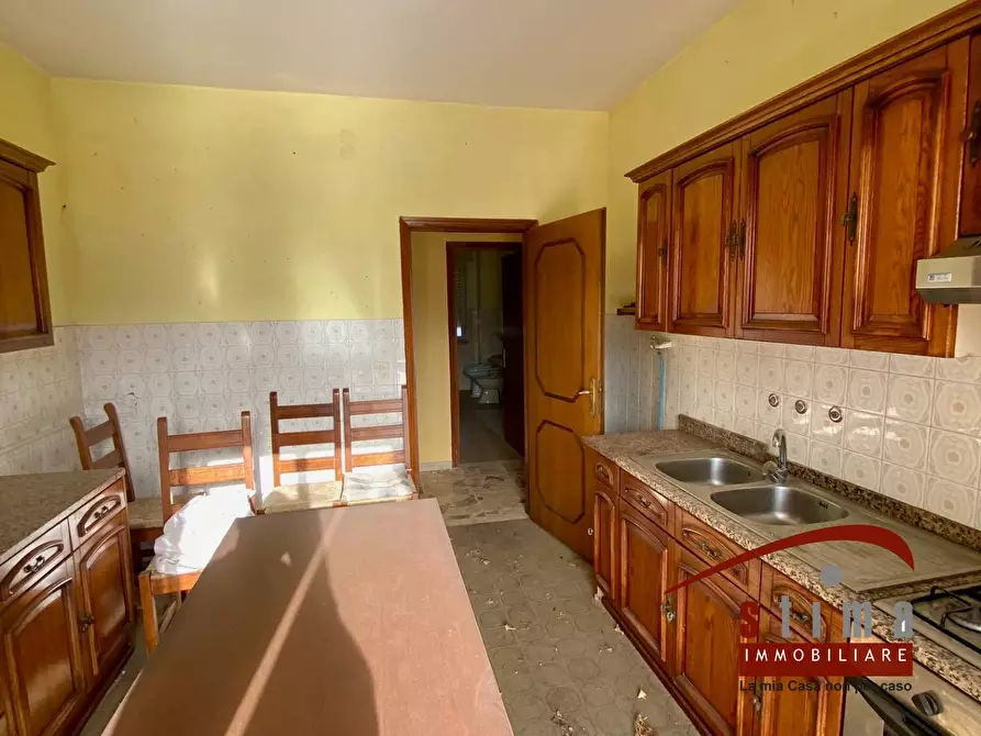 Immagine 5 di Appartamento in vendita  in via Mascalucia 5 a Siracusa