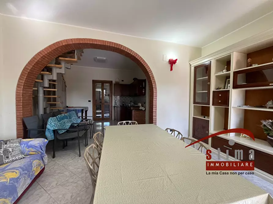 Immagine 7 di Villa in vendita  in via del berillio a Siracusa