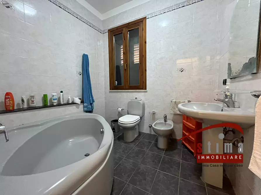 Immagine 12 di Villa in vendita  in via del berillio a Siracusa