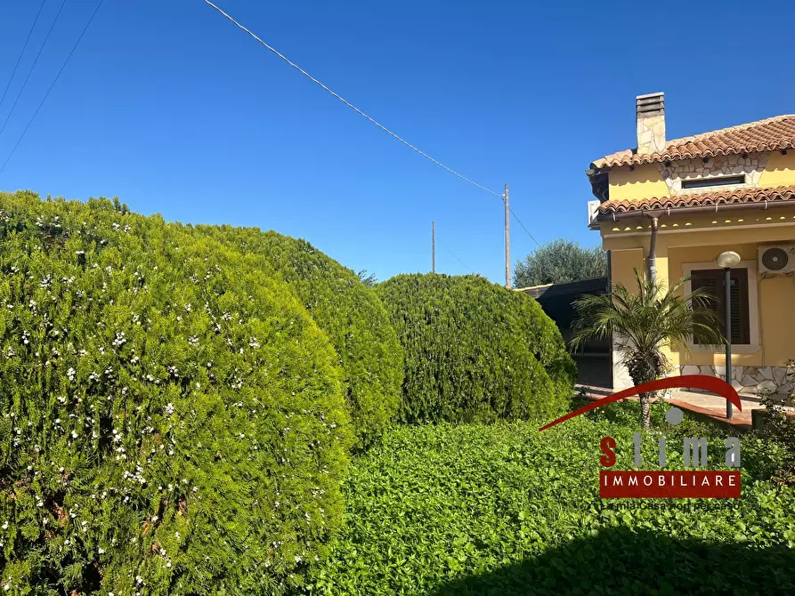 Immagine 32 di Villa in vendita  in via del berillio a Siracusa