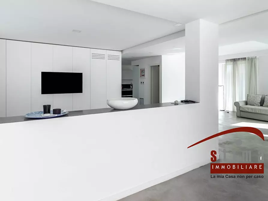 Immagine 3 di Villa in vendita  a Siracusa