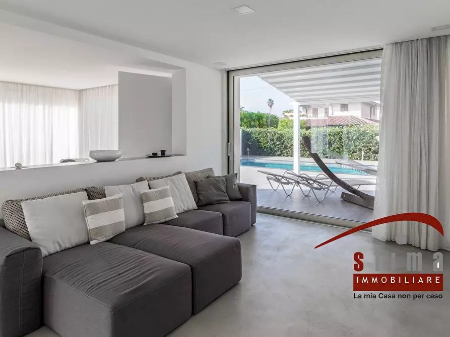 Immagine 5 di Villa in vendita  a Siracusa