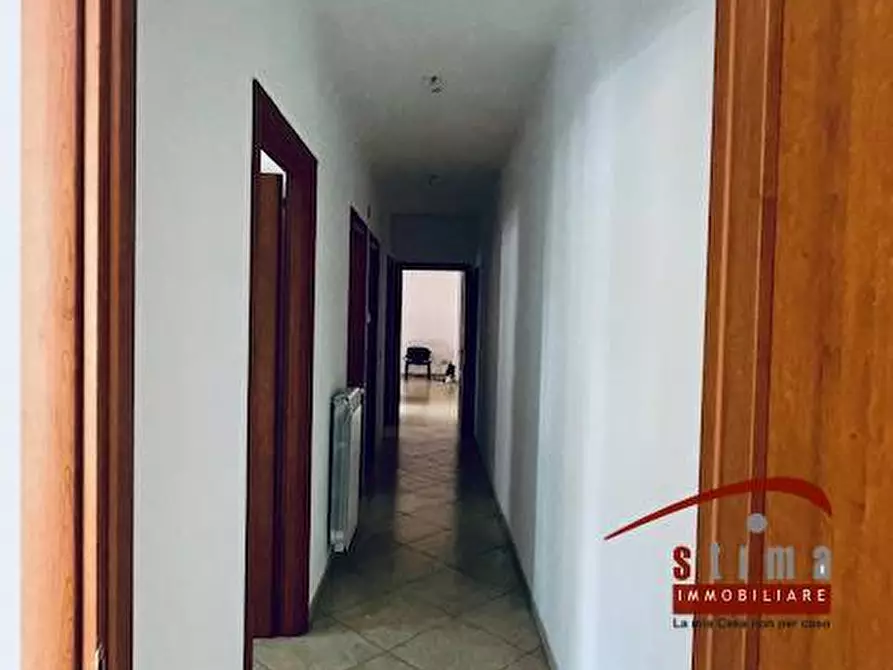 Immagine 14 di Ufficio in affitto  in via panico 15 a Siracusa