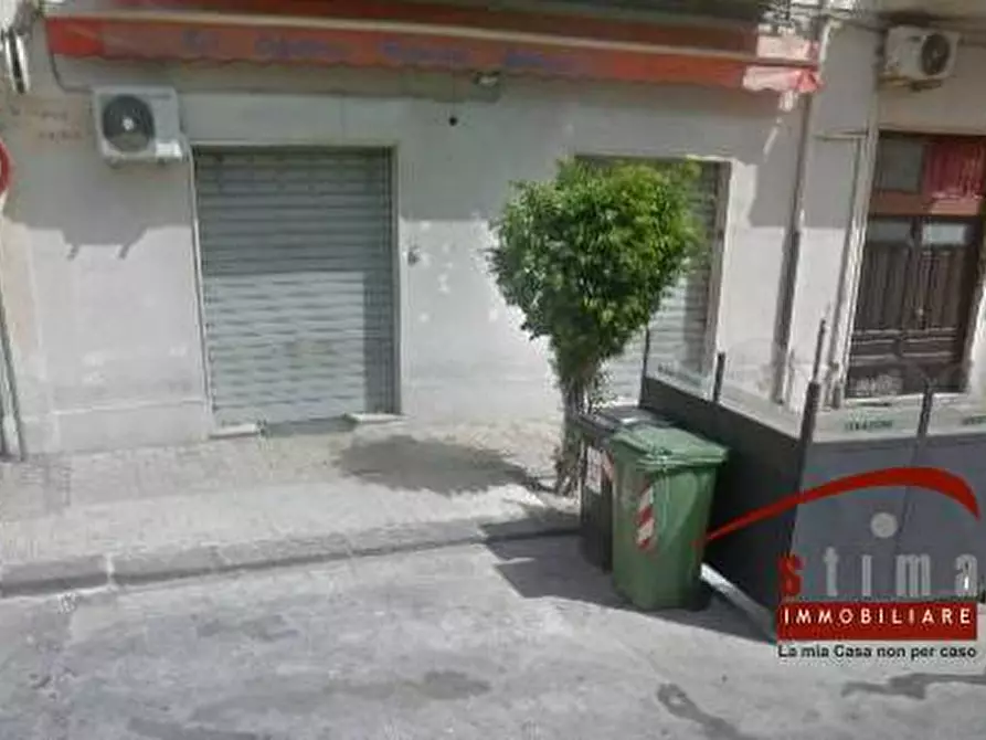 Immagine 1 di Locale commerciale in vendita  in viale teocrito 28 a Siracusa