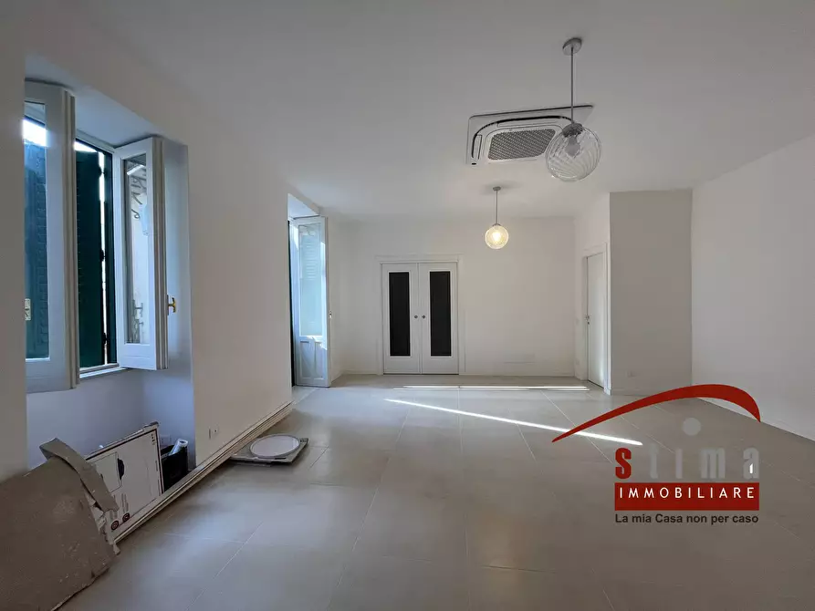 Immagine 1 di Appartamento in vendita  in via Del Teatro 4 a Siracusa