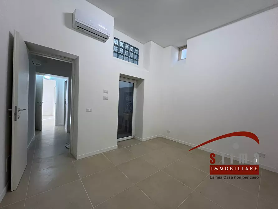 Immagine 9 di Appartamento in vendita  in via Del Teatro 4 a Siracusa