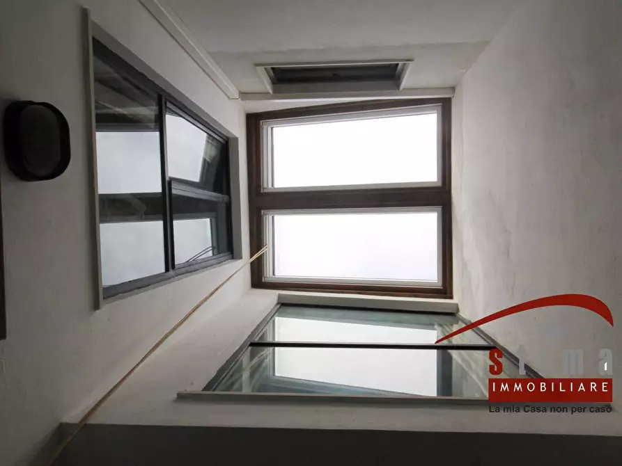 Immagine 12 di Appartamento in vendita  in Corso Umberto 89 a Siracusa