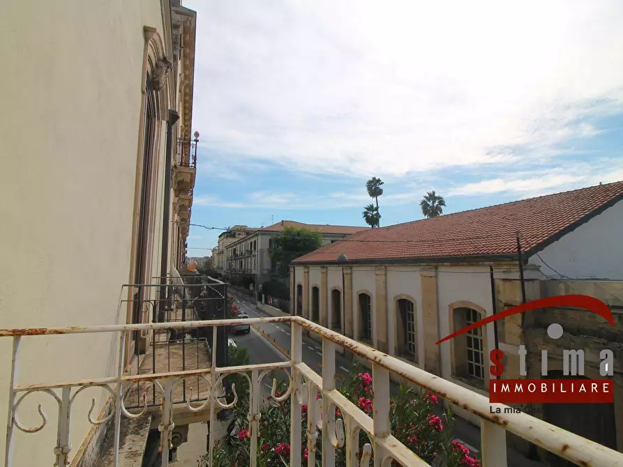 Immagine 14 di Appartamento in vendita  in Corso Umberto 89 a Siracusa