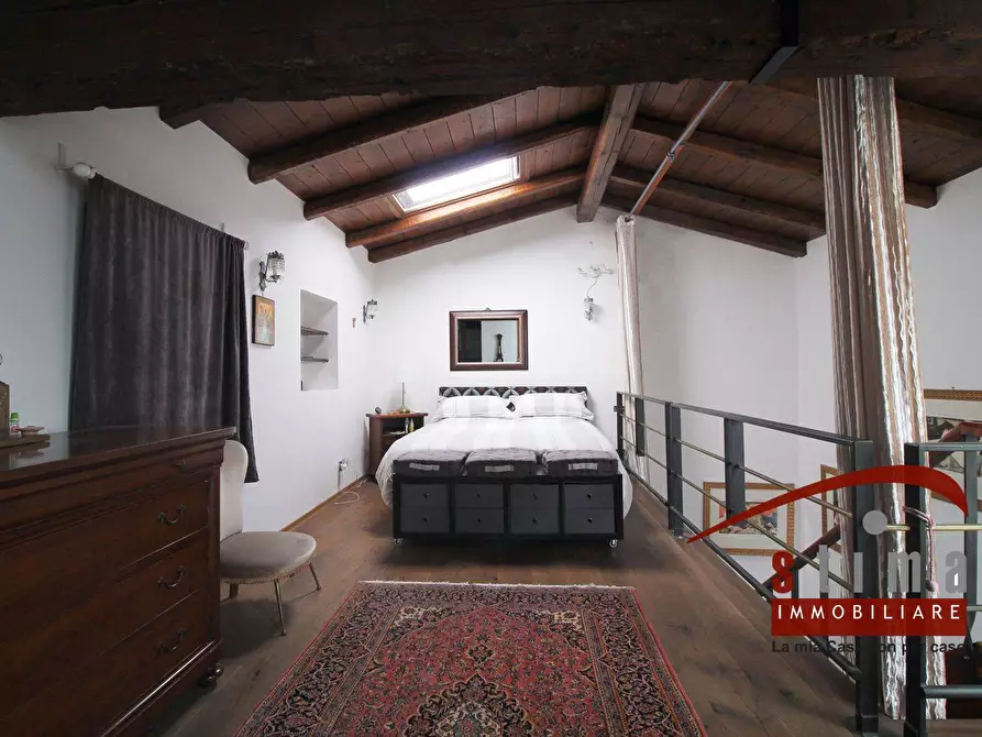 Immagine 17 di Appartamento in vendita  in Corso Umberto 89 a Siracusa