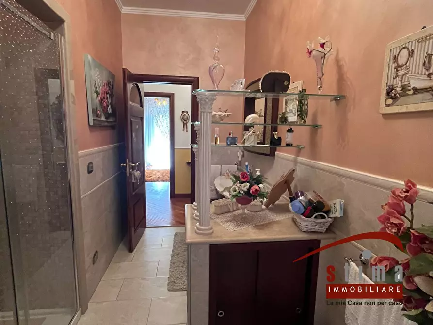 Immagine 12 di Appartamento in vendita  in via Austria 10 a Siracusa