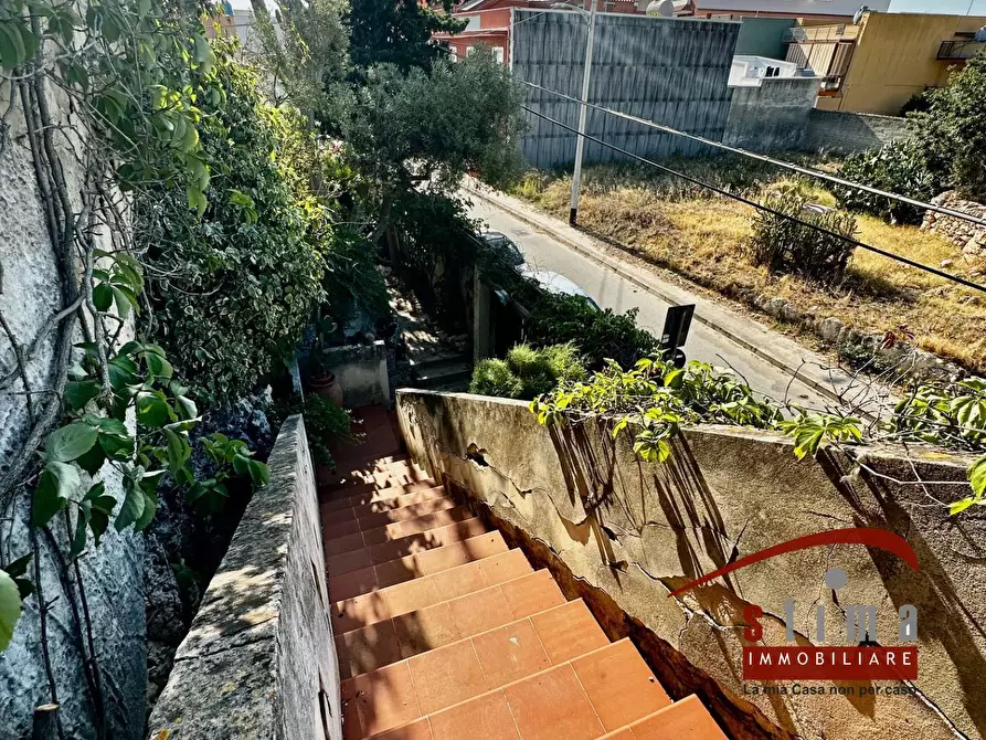 Immagine 21 di Villa in vendita  in via ovidio 14 a Siracusa