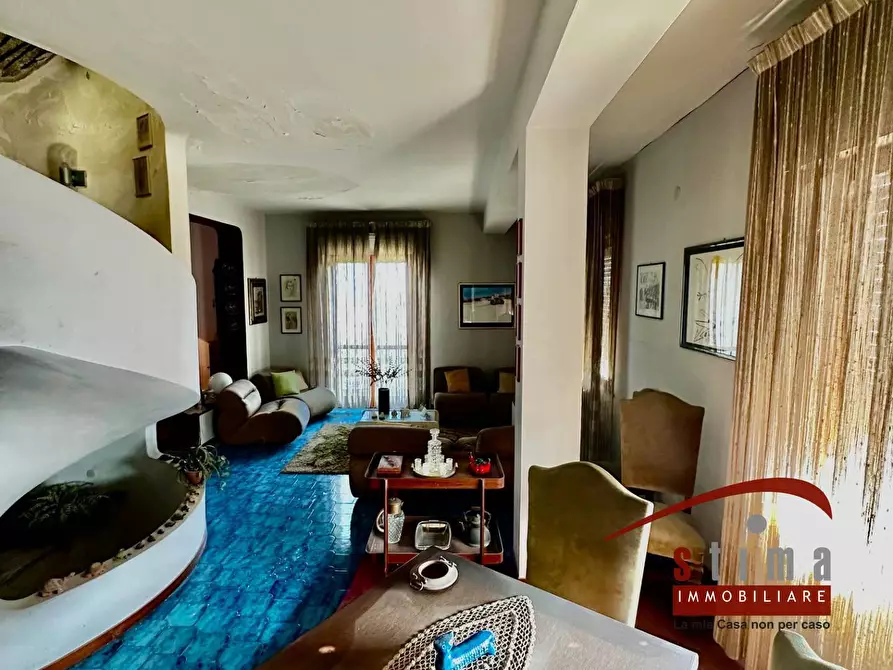 Immagine 31 di Villa in vendita  in via ovidio 14 a Siracusa