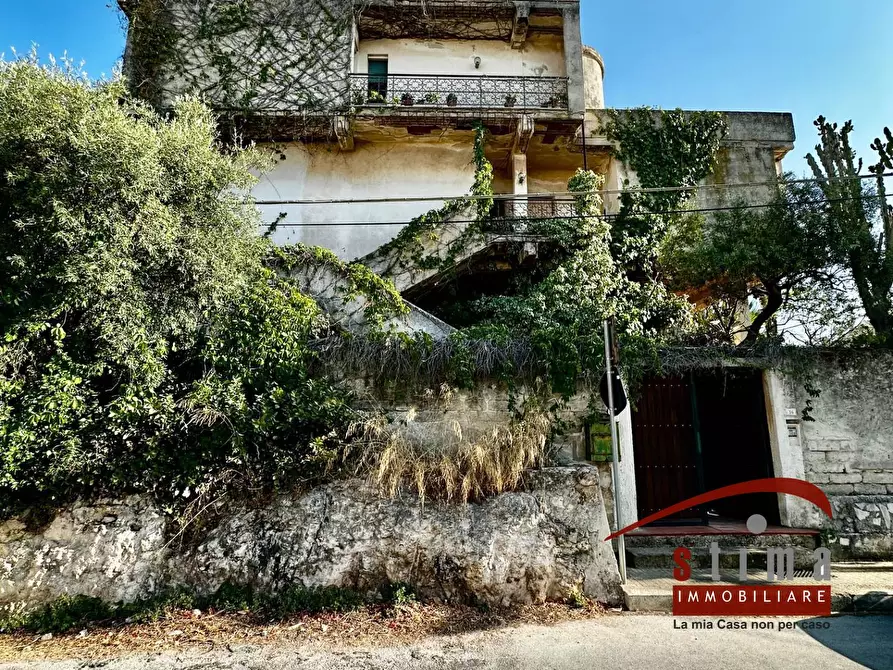 Immagine 49 di Villa in vendita  in via ovidio 14 a Siracusa
