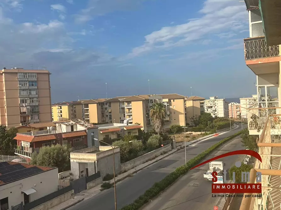 Immagine 2 di Appartamento in vendita  in via monteforte 18 a Siracusa