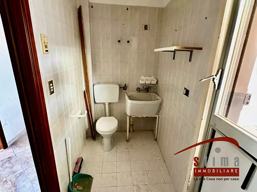 Immagine 9 di Appartamento in vendita  in Via Marche 21 a Siracusa
