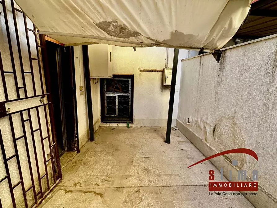 Immagine 10 di Appartamento in vendita  in Via Marche 21 a Siracusa