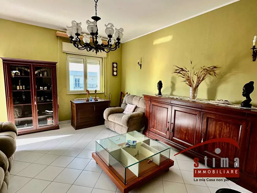 Immagine 4 di Appartamento in vendita  in via monte san vito a Siracusa