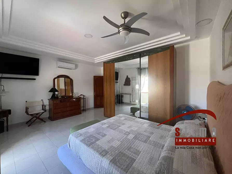 Immagine 12 di Villa in vendita  in via blanco a Siracusa