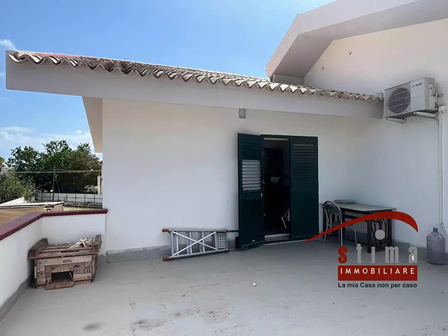Immagine 18 di Villa in vendita  in via blanco a Siracusa