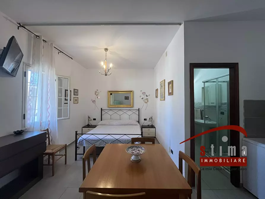 Immagine 28 di Villa in vendita  in via blanco a Siracusa