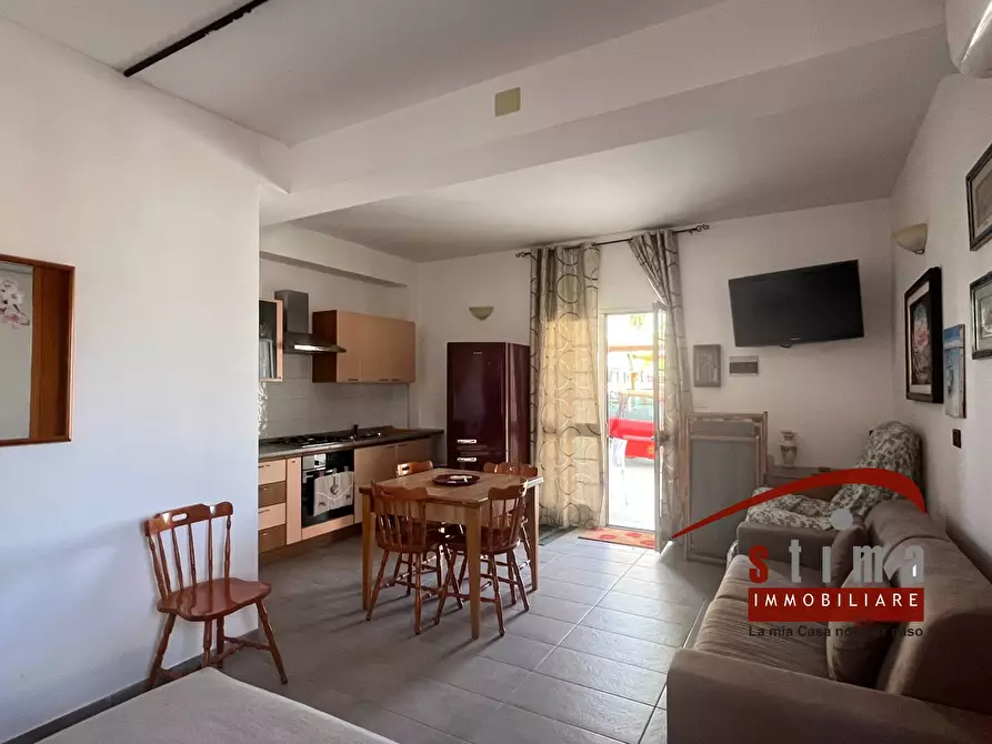 Immagine 35 di Villa in vendita  in via blanco a Siracusa