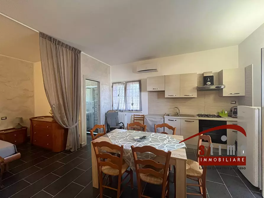 Immagine 41 di Villa in vendita  in via blanco a Siracusa