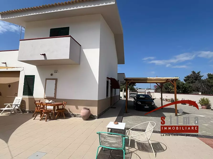 Immagine 7 di Villa in vendita  in via blanco a Siracusa