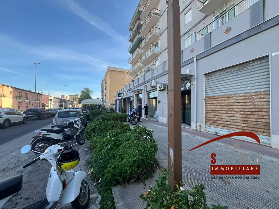 Immagine 5 di Locale commerciale in vendita  in viale dei comuni 137 a Siracusa