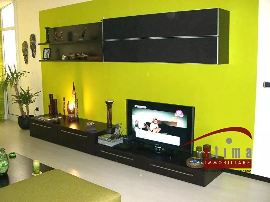 Immagine 1 di Appartamento in vendita  in via lazio 61 a Siracusa