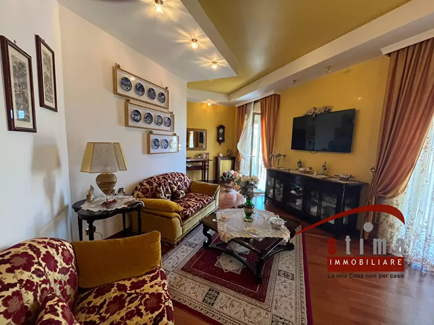 Immagine 4 di Appartamento in vendita  in via Austria 10 a Siracusa