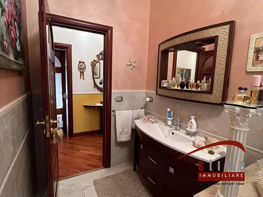 Immagine 14 di Appartamento in vendita  in via Austria 10 a Siracusa